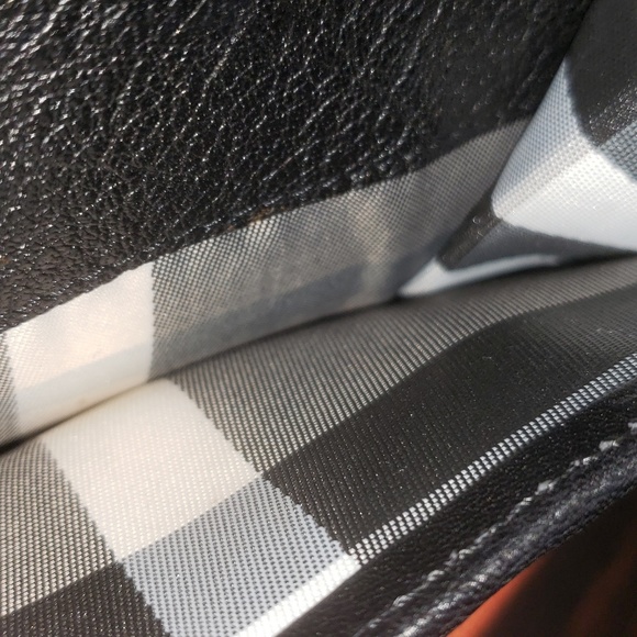 Wallet - Picture 3 of 8